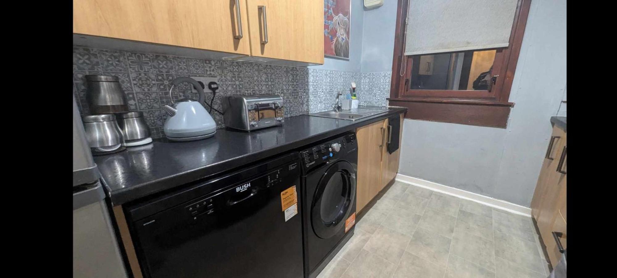 Lovely 2 Bedroom Apartment In Heart Of Dundee Room photo
