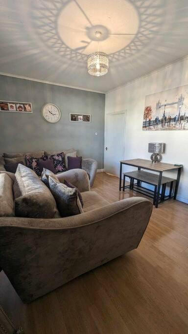 Lovely 2 Bedroom Apartment In Heart Of Dundee Exterior photo